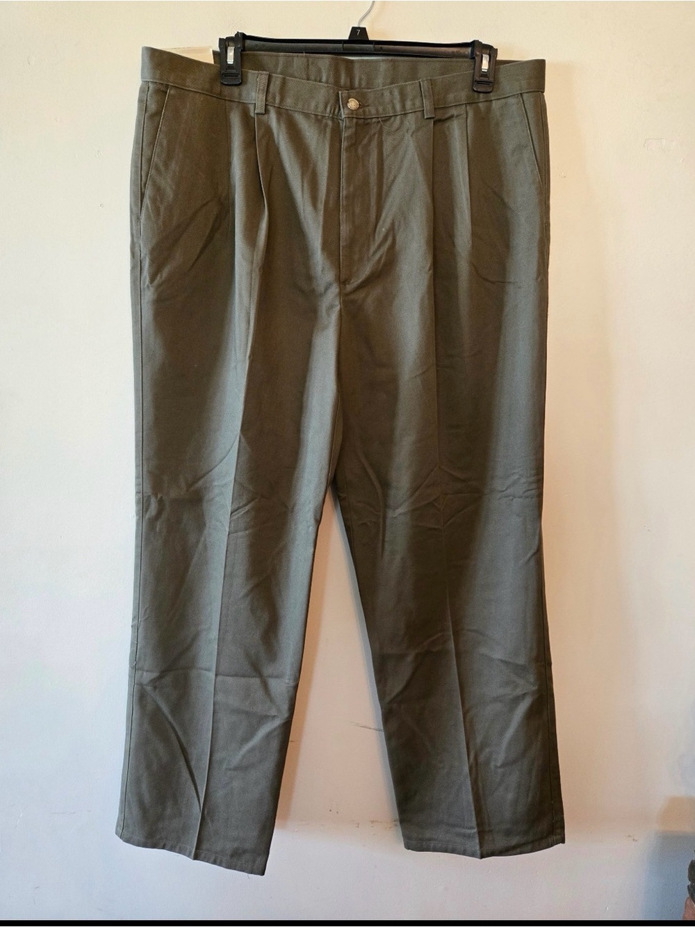 Haggar green pants pleated front size mens 42x32